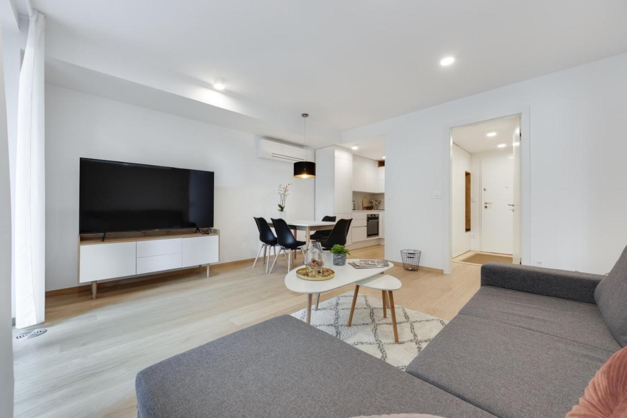 Central Apartment With Private Garage Λιουμπλιάνα Εξωτερικό φωτογραφία